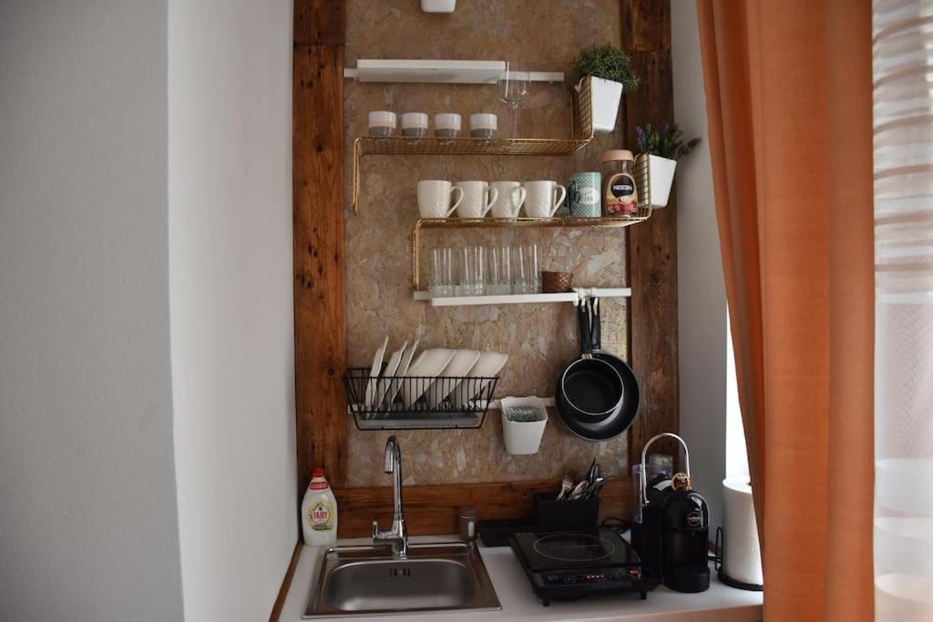 Apartment In Belgrade With Small Parking Space Belgrado Exterior foto